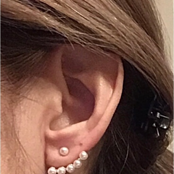 Pearl Jacket Earrings - Picture 4 of 7